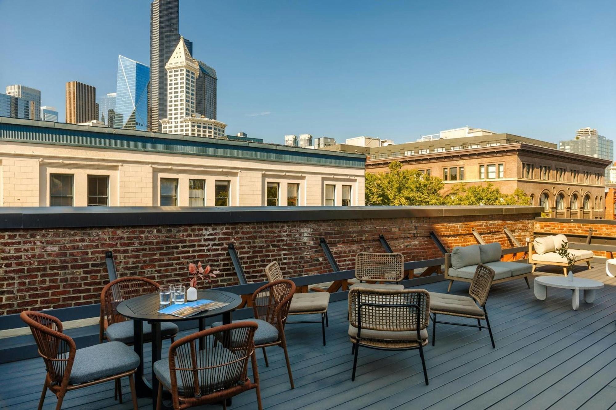 Sonder By Marriott Bonvoy Railspur Apartments Pioneer Square Seattle Bagian luar foto