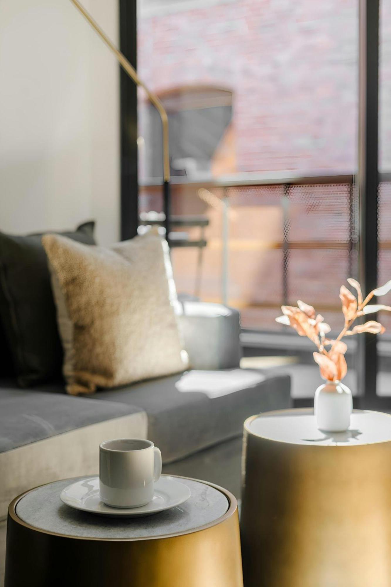 Sonder By Marriott Bonvoy Railspur Apartments Pioneer Square Seattle Bagian luar foto