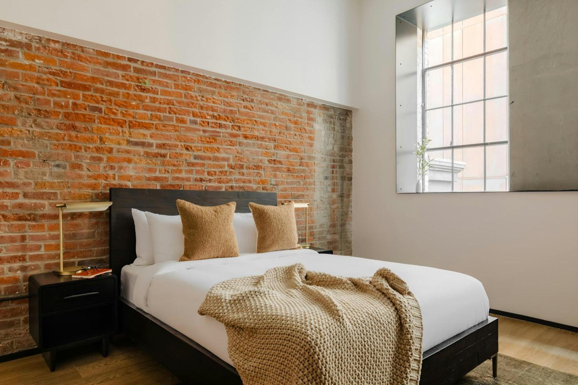 Sonder By Marriott Bonvoy Railspur Apartments Pioneer Square Seattle Bagian luar foto